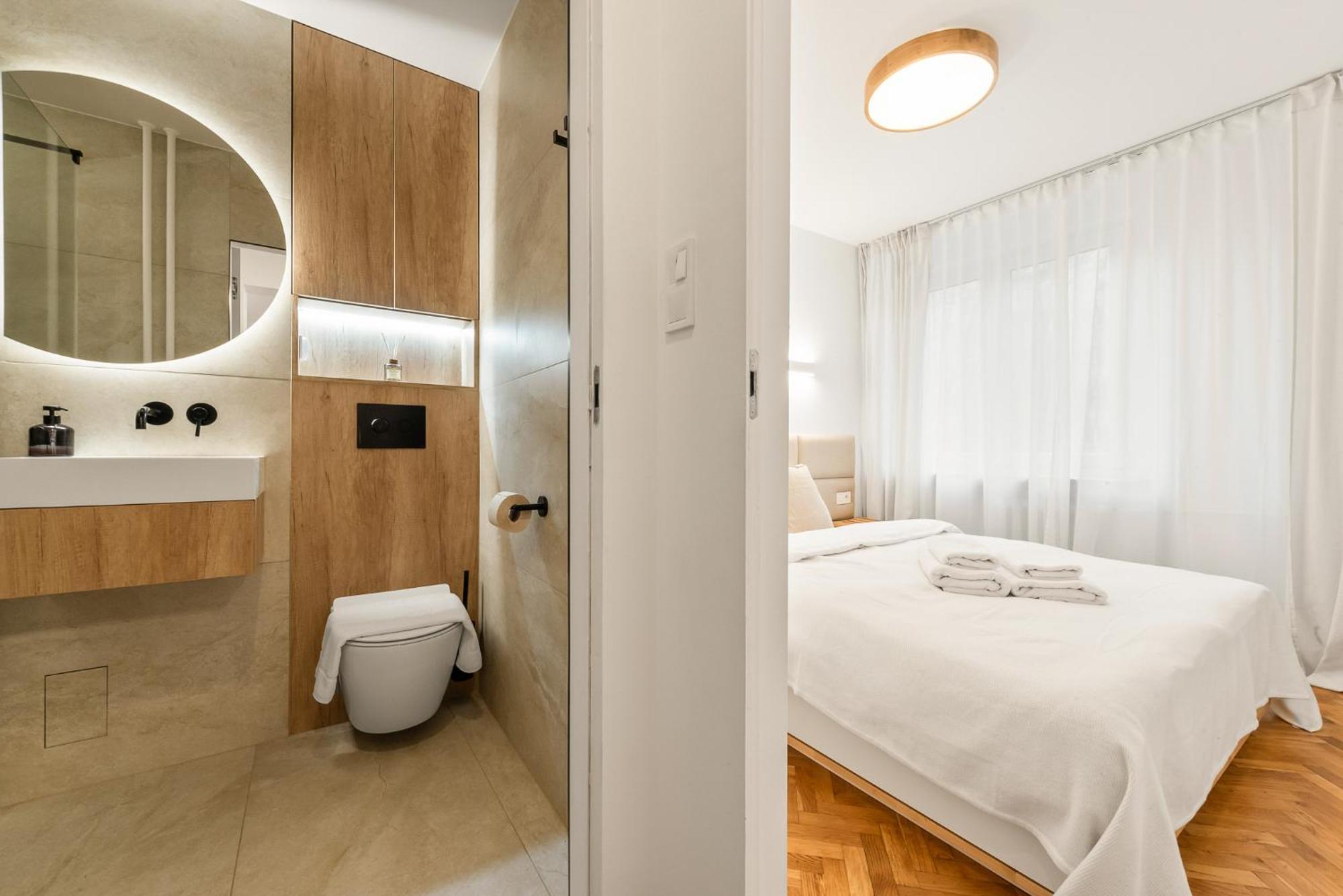 Rentplanet - Apartamenty Przy Palacu Kultury I Nauki ワルシャワ エクステリア 写真