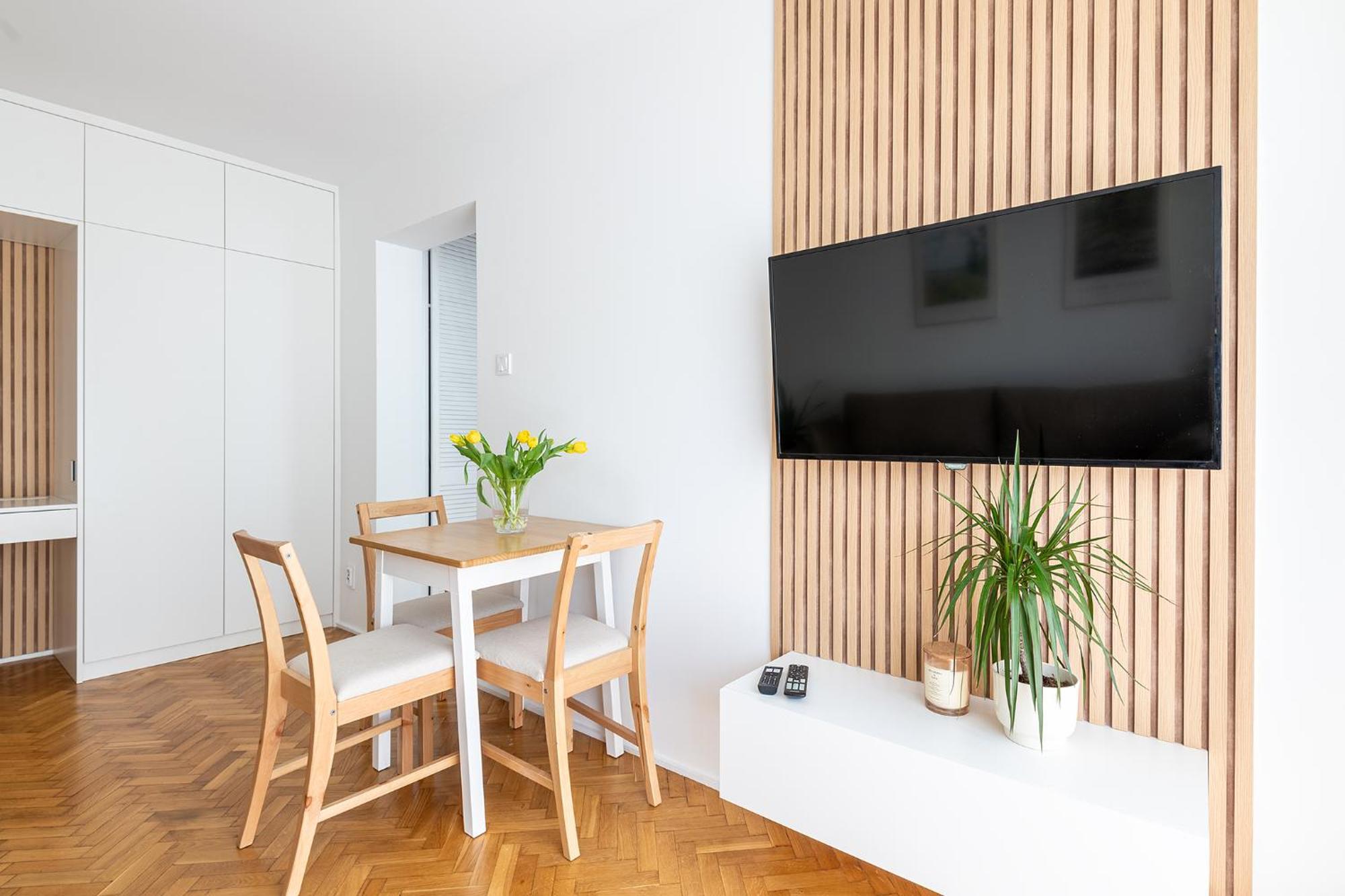 Rentplanet - Apartamenty Przy Palacu Kultury I Nauki ワルシャワ エクステリア 写真