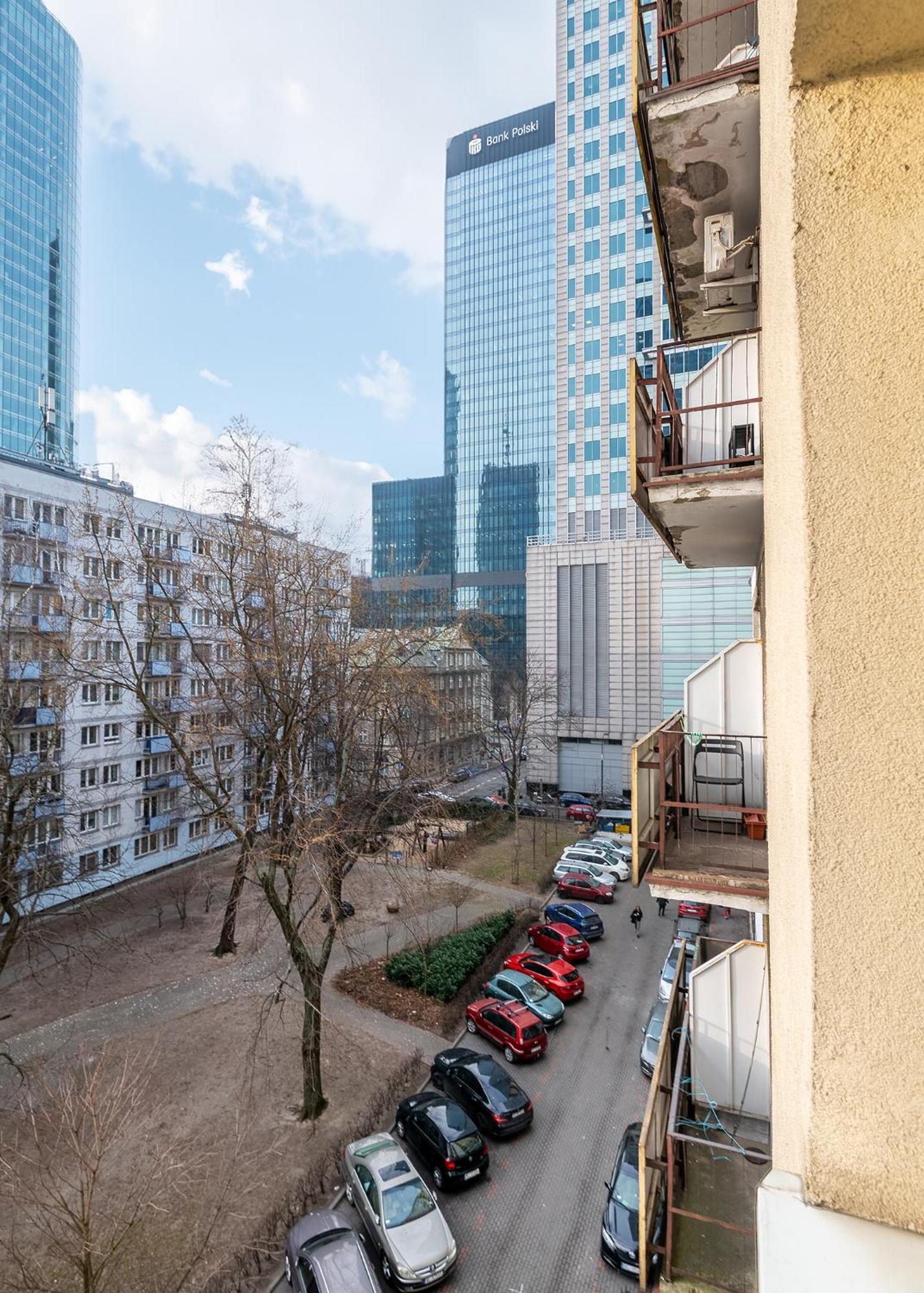 Rentplanet - Apartamenty Przy Palacu Kultury I Nauki ワルシャワ エクステリア 写真